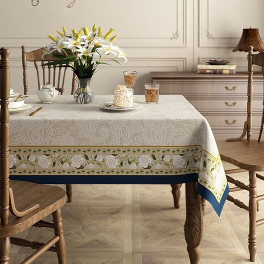 Nappe en lin de luxe rétro légère avec fleurs végétales
