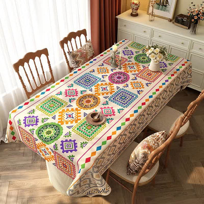Nappe imperméable à motif géométrique bohème