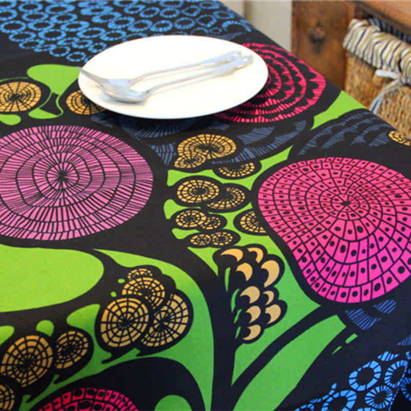 Nappe colorée de style ethnique