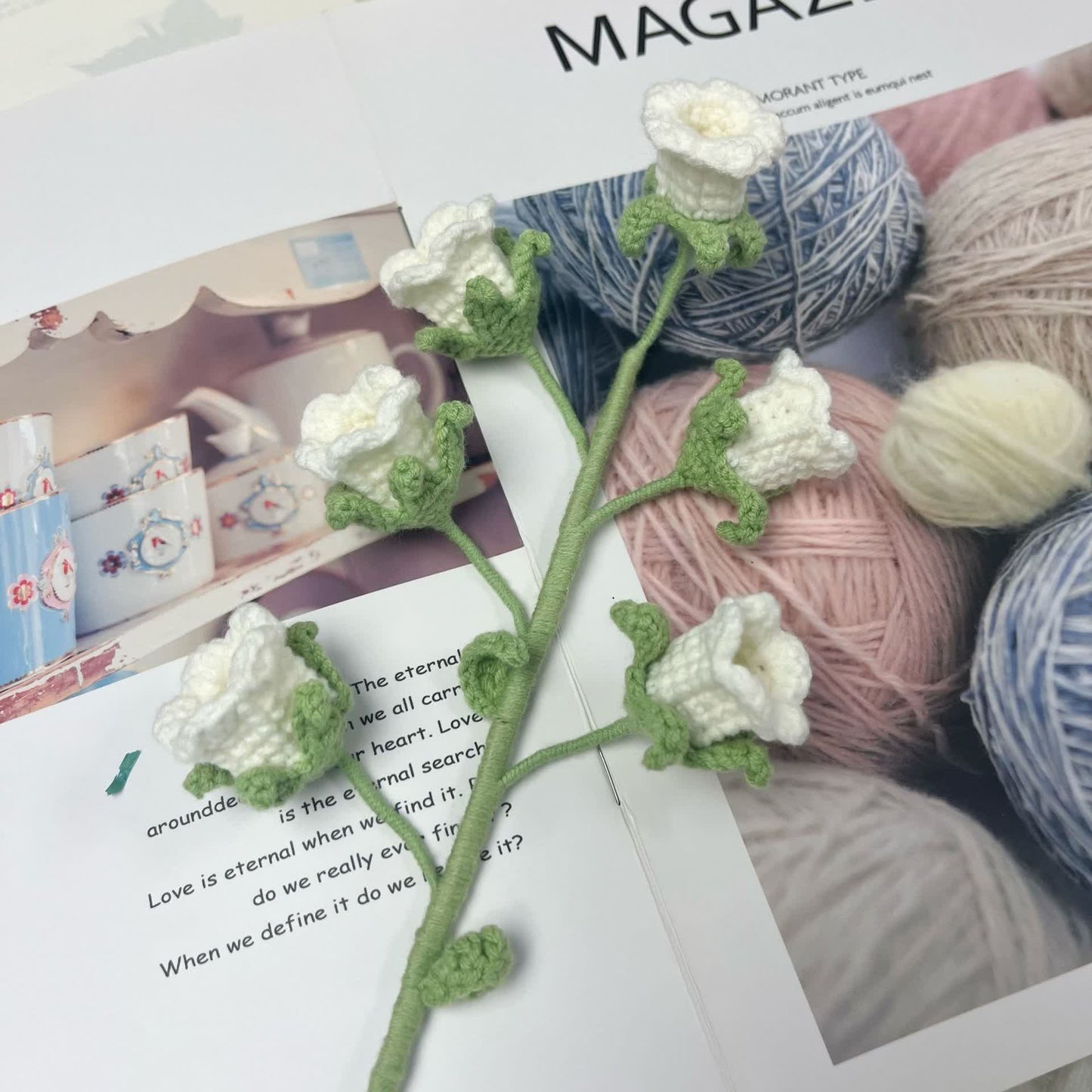 Décoration de campanule au crochet tricotée à la main