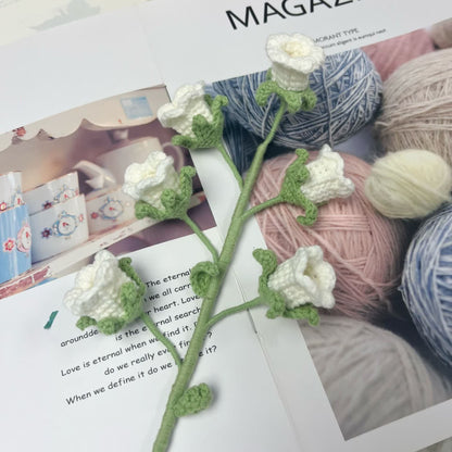 Décoration de campanule au crochet tricotée à la main