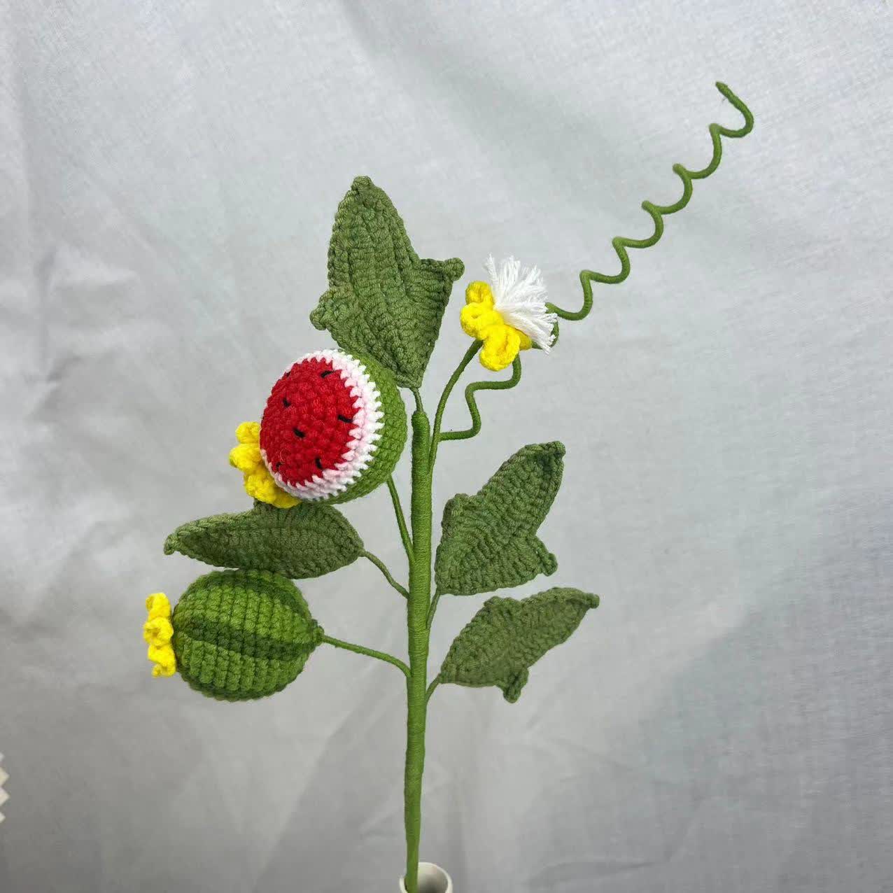 Bouquet de fruits créatif fait main au crochet et tricoté