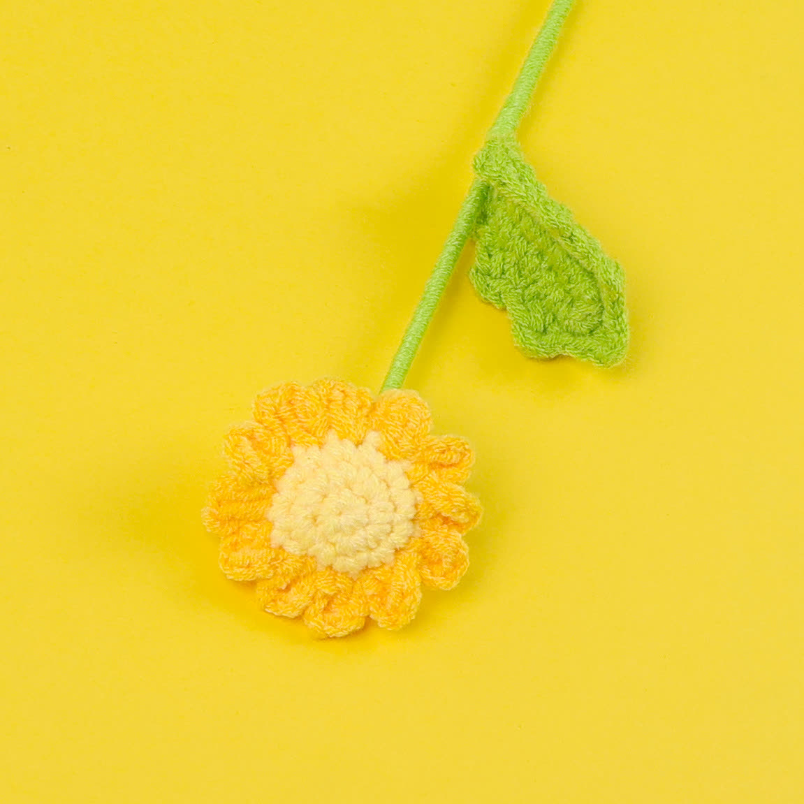 Magnifique bouquet de marguerites tricoté à la main au crochet