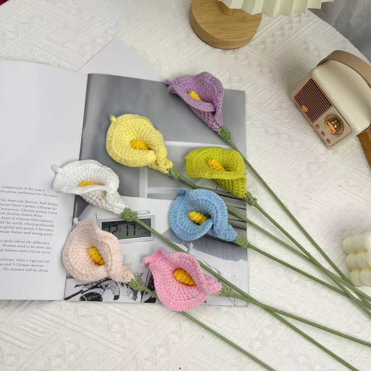 Bouquet de lys calla tricoté à la main au crochet