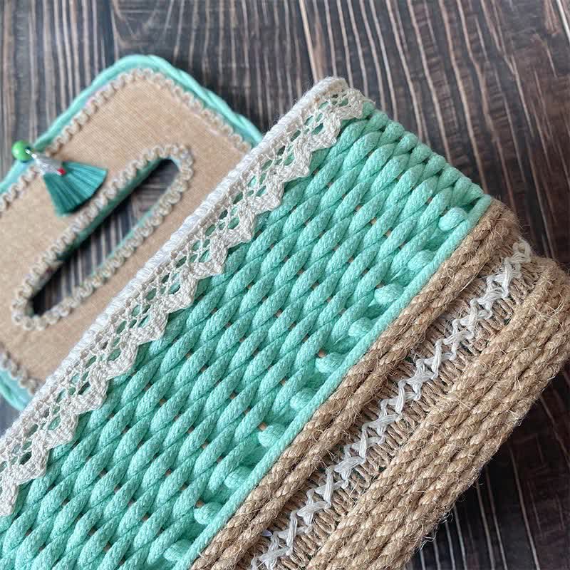 Boîte à mouchoirs créative et faite à la main dans un style pastoral