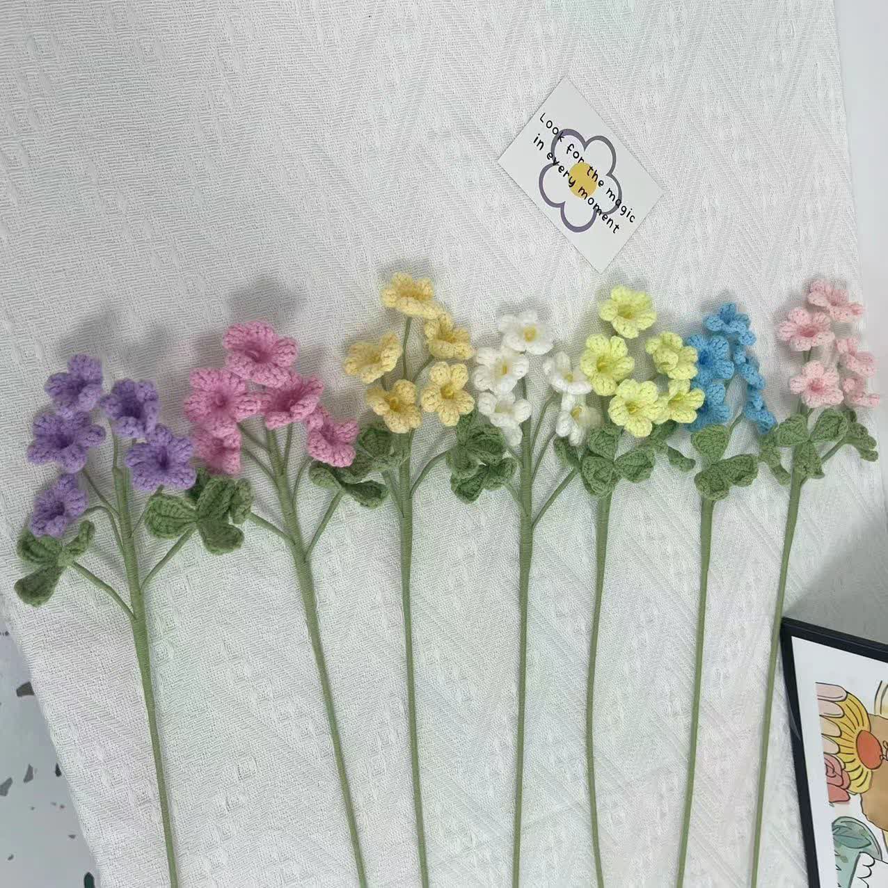 Oxalis Corniculata tricoté à la main au crochet