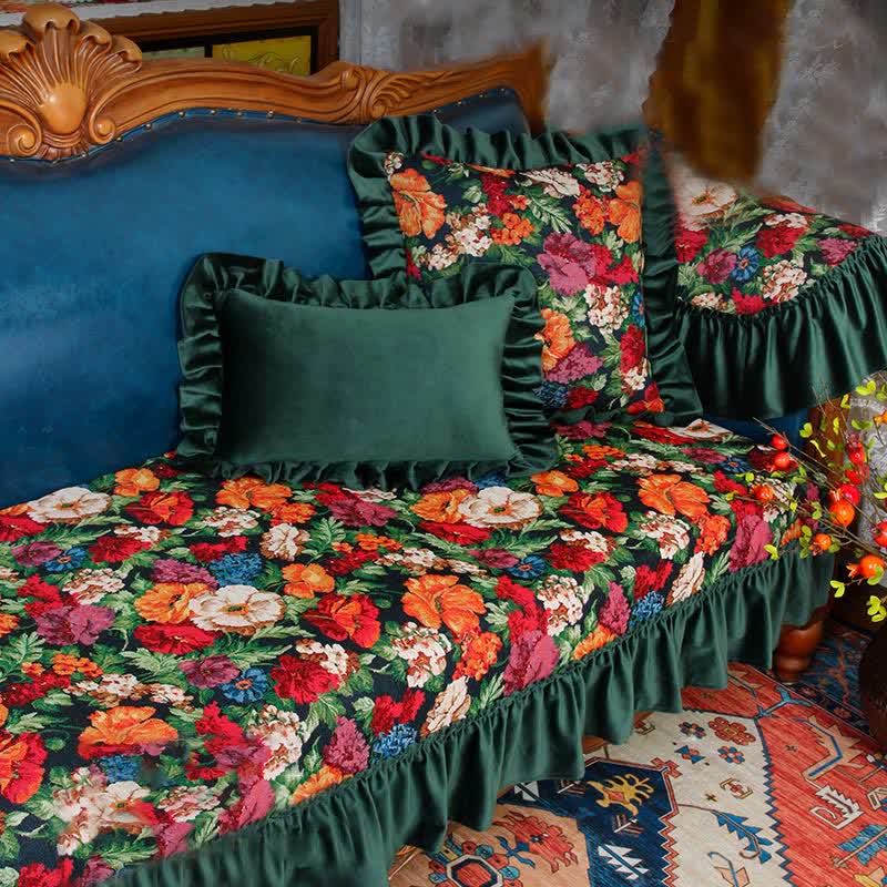 Housse de canapé antidérapante à volants de style vintage avec motif floral