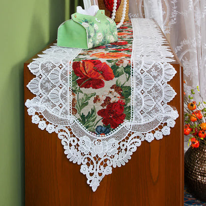 Chemin de table patchwork vintage avec dentelle florale
