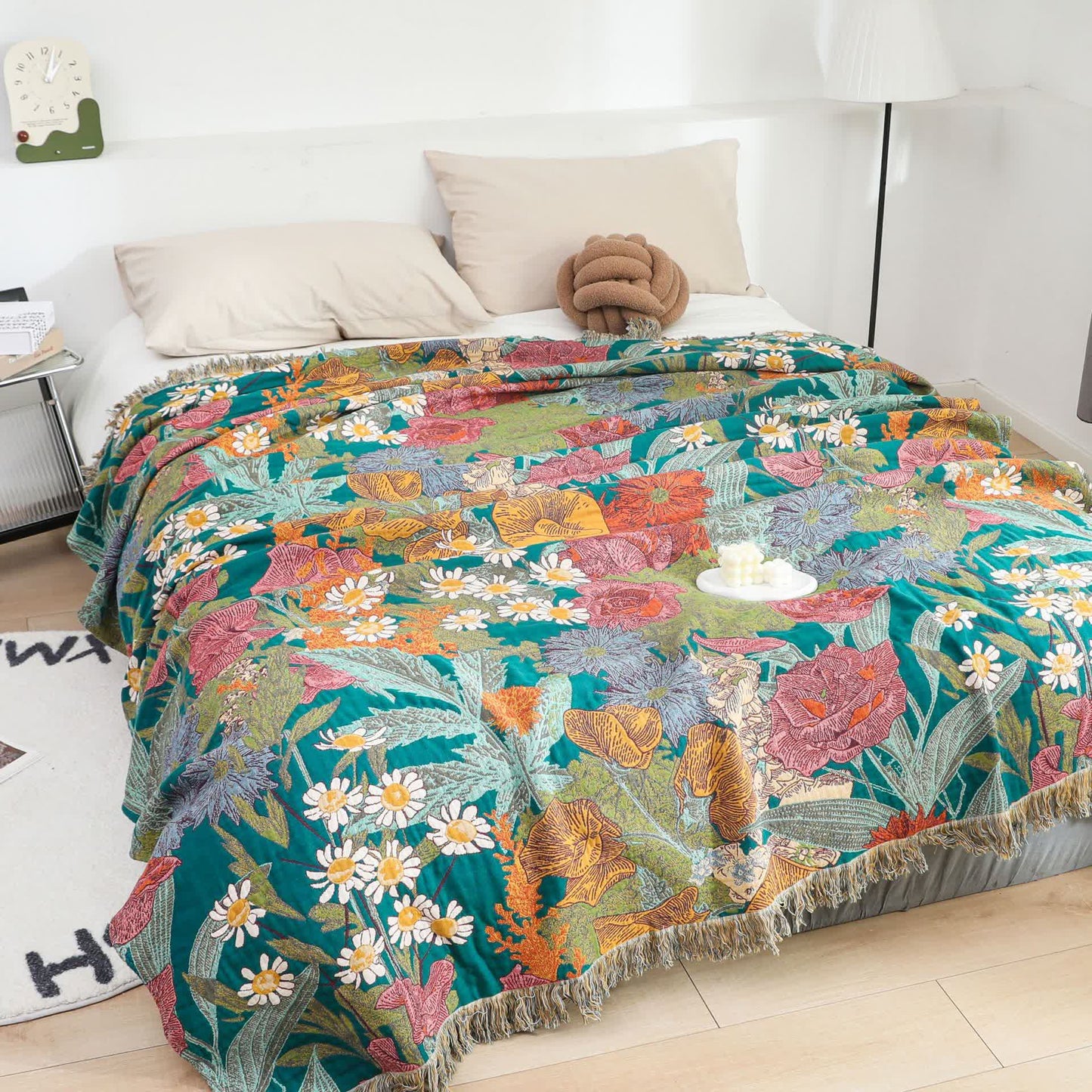 Couverture réversible en gaze de coton avec motif de fleurs de jardin