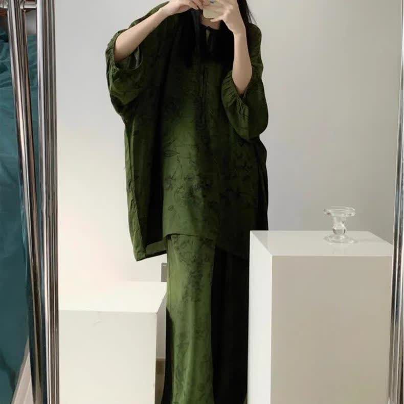 Ensemble de nuit rétro grande taille à imprimé floral doux