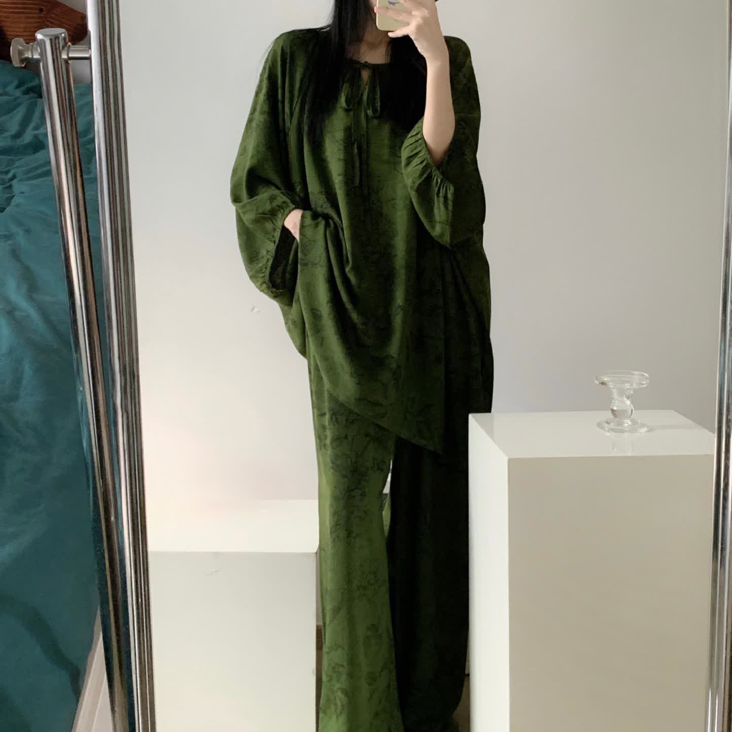 Ensemble de nuit rétro grande taille à imprimé floral doux