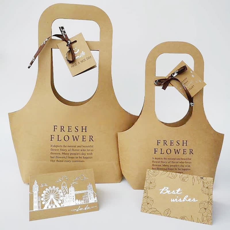 Sacs cadeaux en papier kraft avec motif floral et poignée