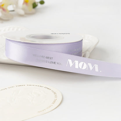 Coffret cadeau fête des mères avec bouquet et ruban de satin