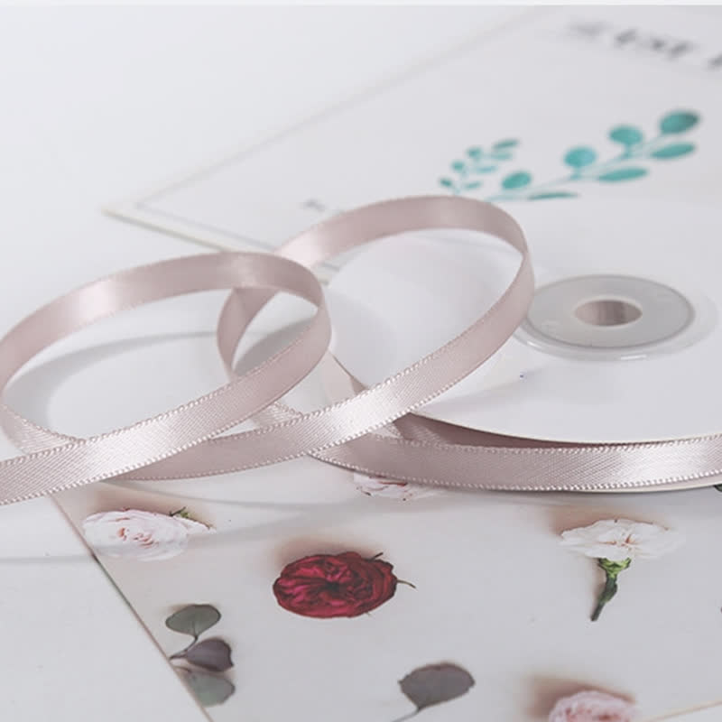 Ruban décoratif pour un emballage cadeau luxueux