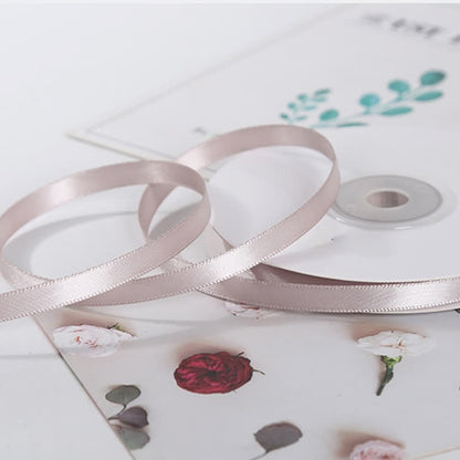 Ruban décoratif pour un emballage cadeau luxueux