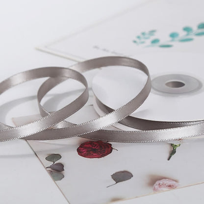 Ruban décoratif pour un emballage cadeau luxueux