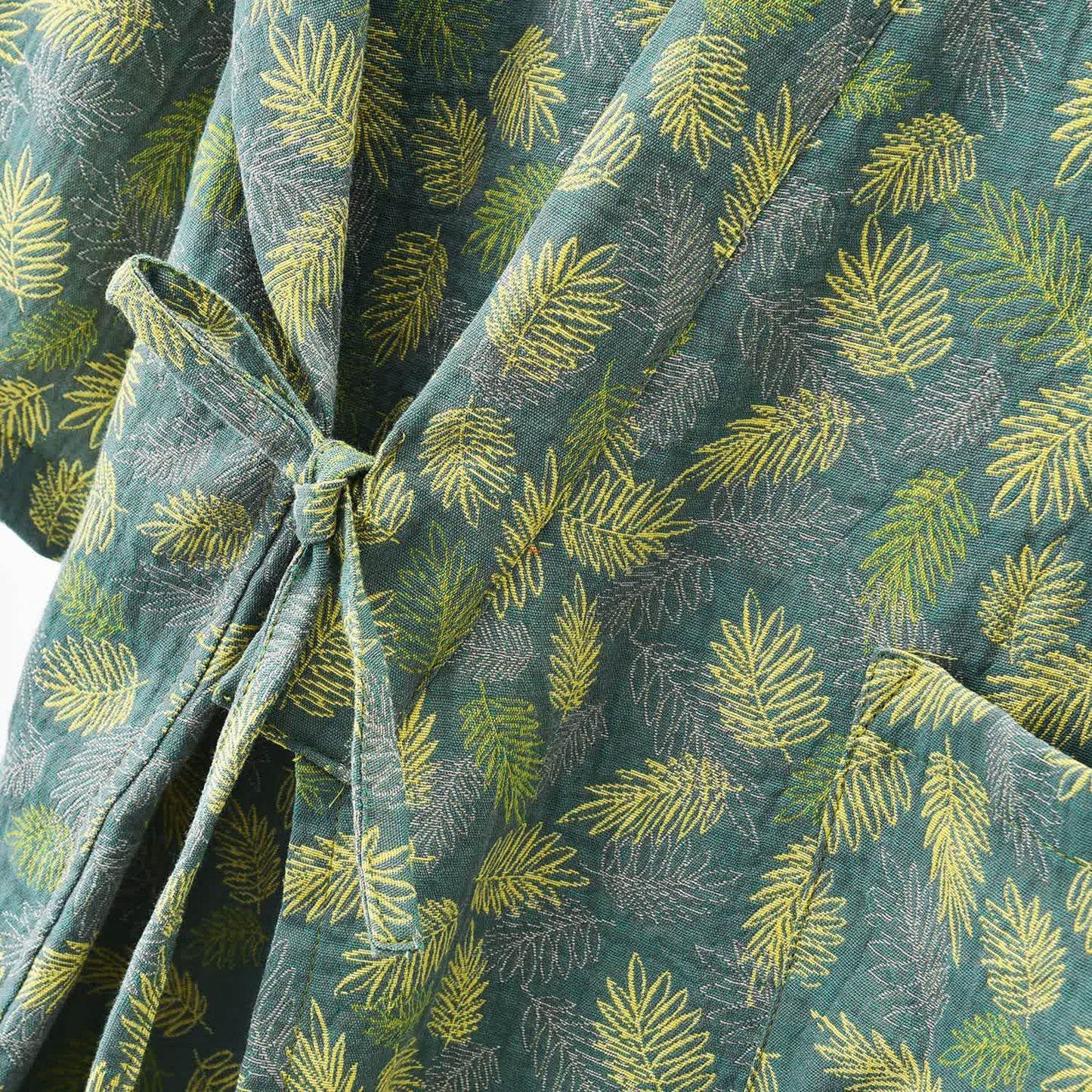 Peignoir confortable et léger en gaze de coton avec motif de feuilles