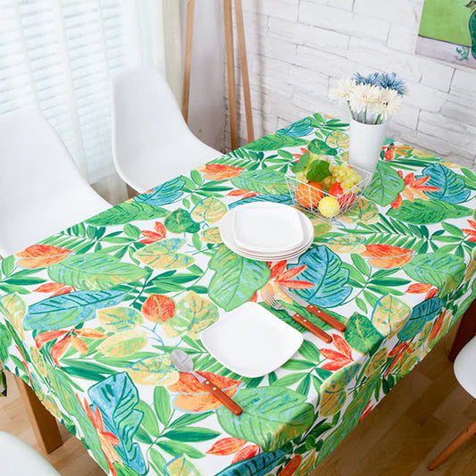 Nappe imperméable de style pastoral avec des feuilles vertes