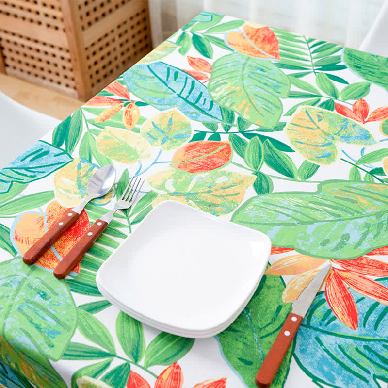 Nappe imperméable de style pastoral avec des feuilles vertes