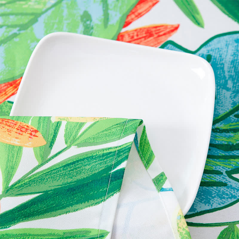Nappe imperméable de style pastoral avec des feuilles vertes