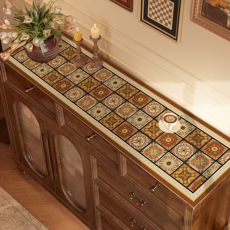 Set de table buffet vintage à carreaux et fleurs