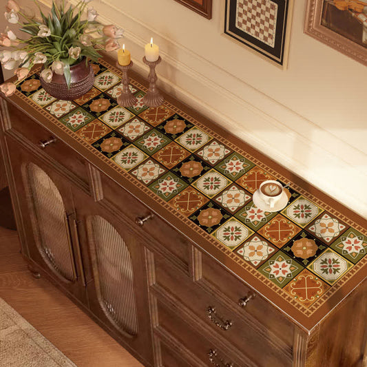 Set de table buffet vintage à carreaux et fleurs