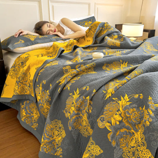 Élégante couette en gaze de coton à trois couches avec motif floral