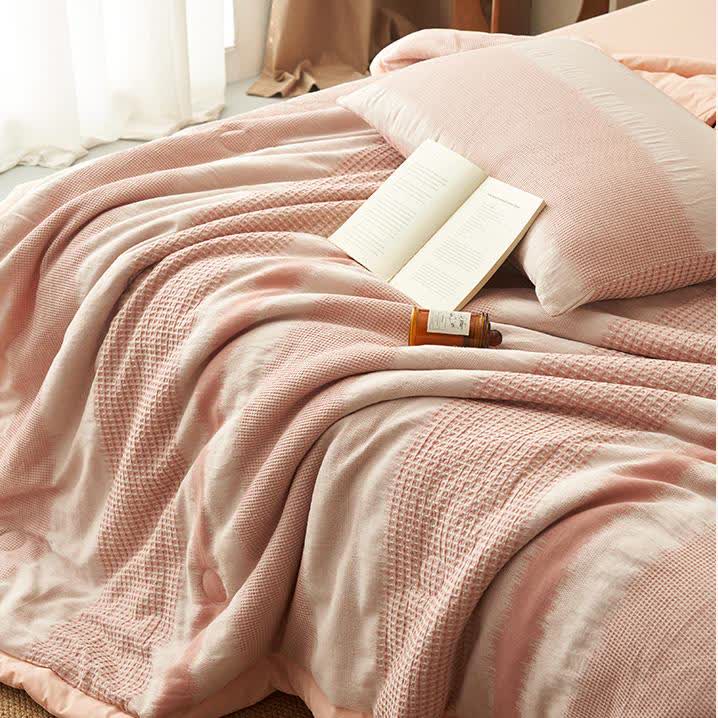 Linge de lit doux en pur coton au style simple