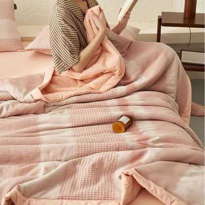 Linge de lit doux en pur coton au style simple