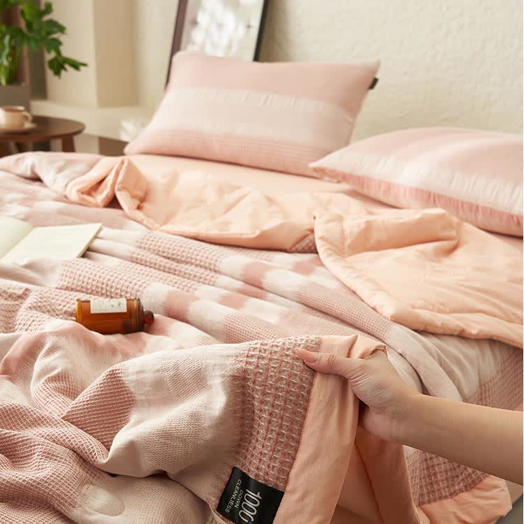 Linge de lit doux en pur coton au style simple