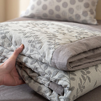 Linge de lit en gaze de coton à trois couches avec motif de feuilles jacquard