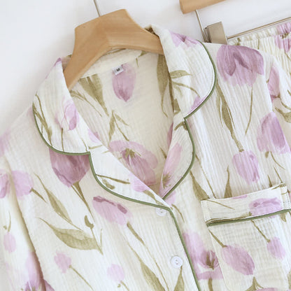 Ensemble pyjama en gaze de coton jacquard à motif tulipe et revers