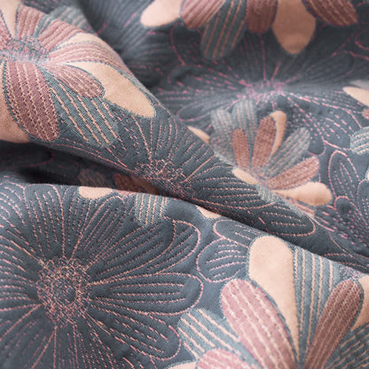 Couette jacquard en gaze de coton teint en fil avec motif floral