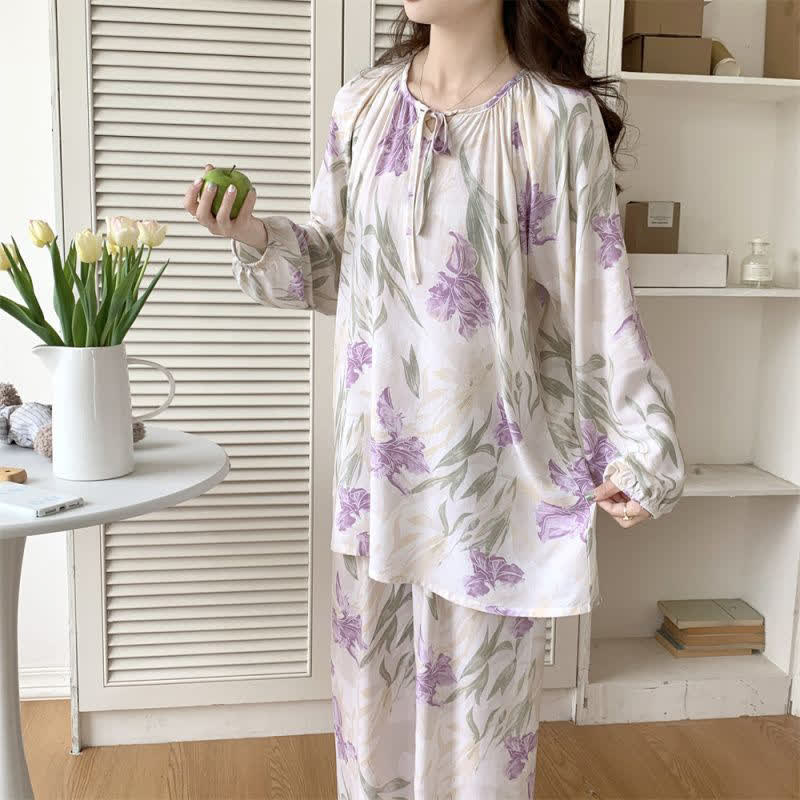 Ensemble de vêtements d'intérieur à col rond avec imprimé floral et papillon