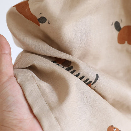 Ensemble pyjama à manches courtes mignon avec un couple de teckels