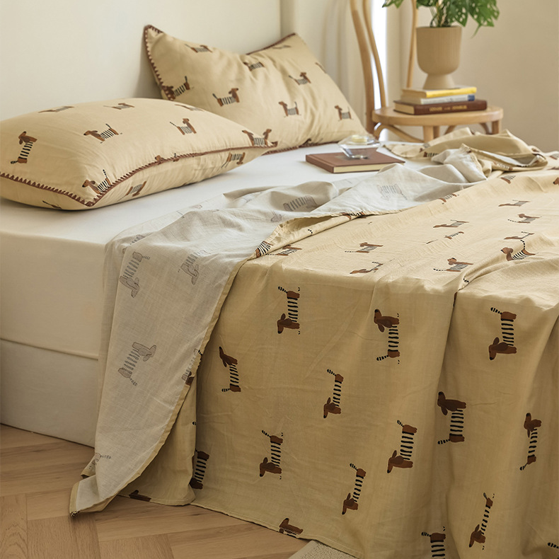 Couette double épaisseur en gaze de coton motif teckel
