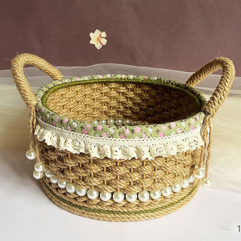 Panier de rangement rustique tissé à la main avec dentelle florale et perles