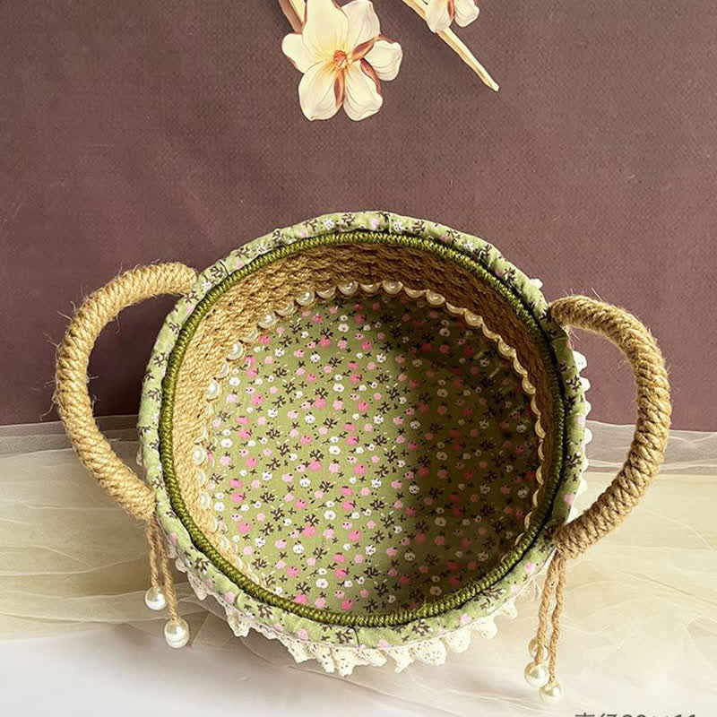 Panier de rangement rustique tissé à la main avec dentelle florale et perles