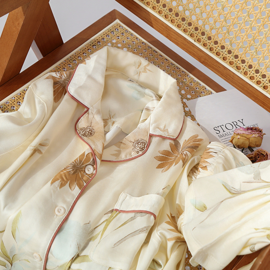 Ensemble pyjama décontracté et doux en satin pastel