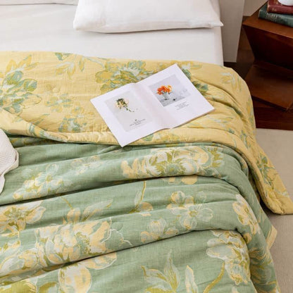 Couette en gaze de coton teintée en fil jacquard à motif floral
