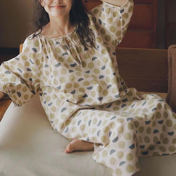 Chemise de nuit en gaze de coton à motif géométrique et col rond