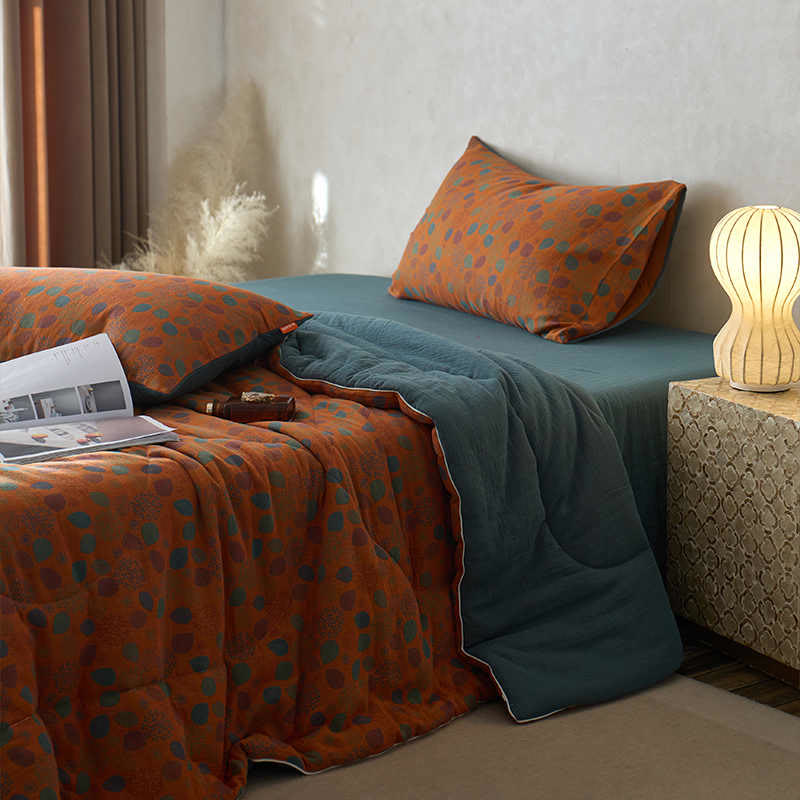 Linge de lit confortable en gaze de coton avec motif de feuilles jacquard