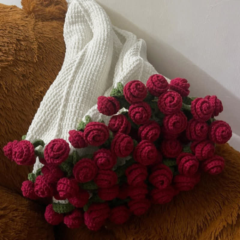 Bouquet de couverture de roses au crochet fait main