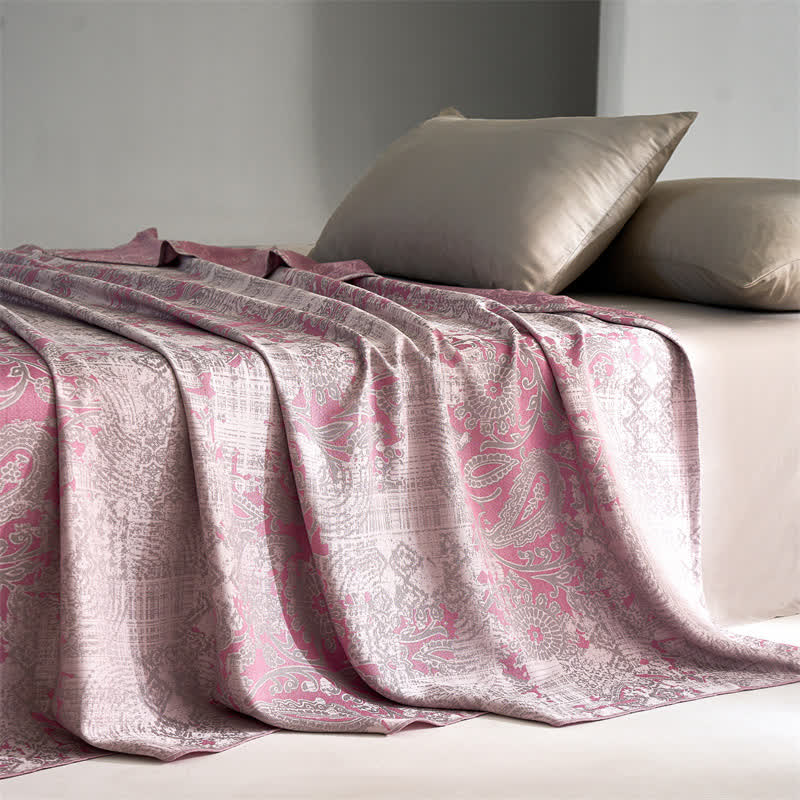 Couette respirante et douce en fibre lyocell avec motif cachemire jacquard