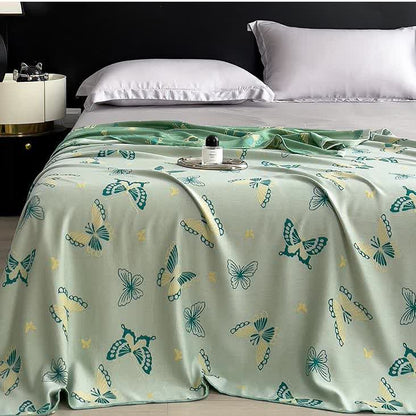 Couette douce et respirante en fibre de bambou avec motif papillon
