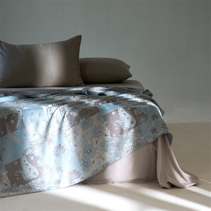 Couette légère et douce en fibre lyocell avec motif cachemire