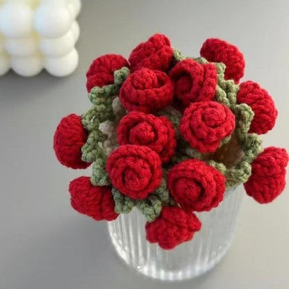 Dessous de verre crocheté fait main avec un bouquet de roses