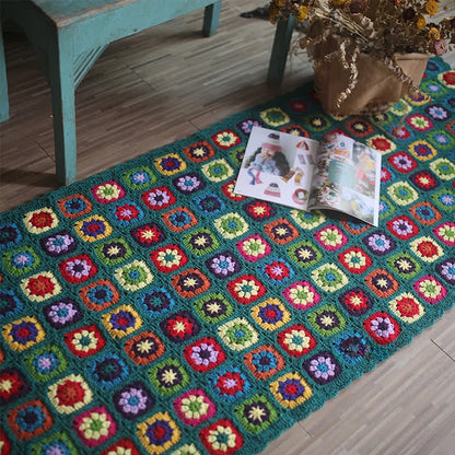 Couverture tissée à la main avec bordure au crochet de style rétro