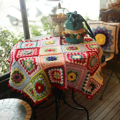 Élégante couverture au crochet tissée à la main avec motif floral