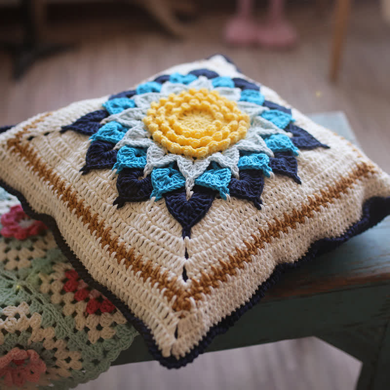 Housse de coussin décorative au crochet faite à la main, style pastoral